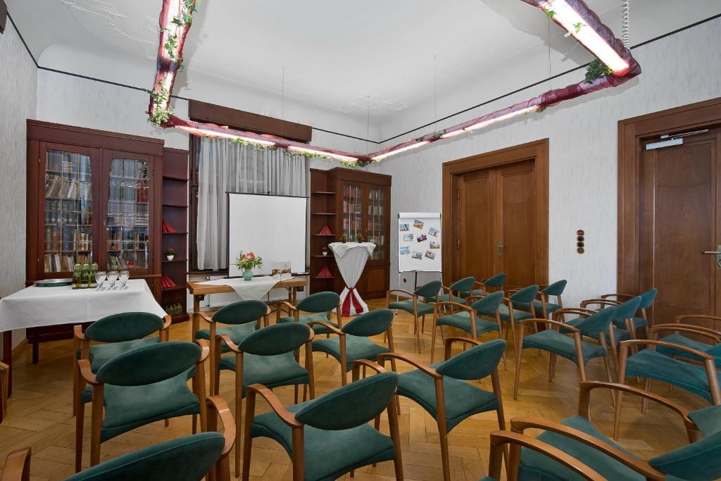 Hotel Katharinenhof Werdau Zimmer foto